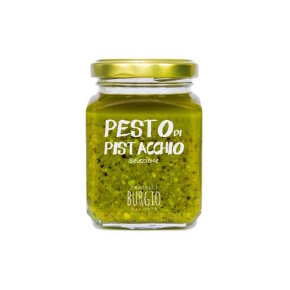 Pistazienpesto mit hohem Pistazienanteil hergestellt, mit...